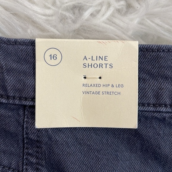 UNIVERSAL THREAD High Rise Midi Shorts A-Line Denim Jean Shorts Size 16 NEW - Picture 9 of 12